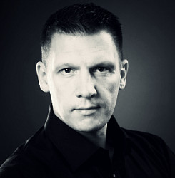 Еліас Галлер
