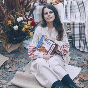 Анна Дьоміна
