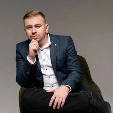 Владислав Бондарук